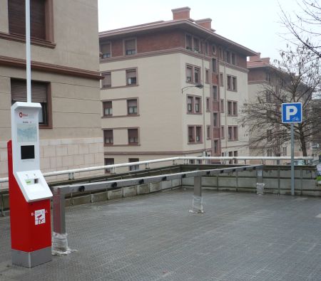 2011-01-18 Nuevos aparcamientos prestamo automatico bicis Bilbao